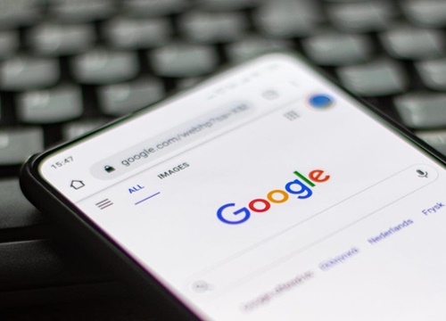 Cách xóa cụm từ vừa tìm kiếm trên Google