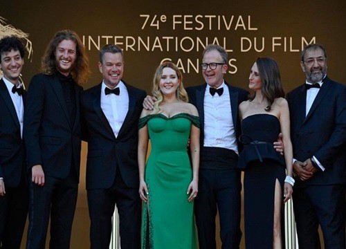 Cannes 2021 ngày 3: Sao nhí một thời khoe vòng một khủng