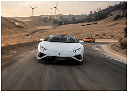 Lamborghini Huracán EVO RWD Spyder thắng giải xe mui trần của năm 2021