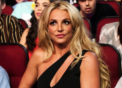 Luật sư xin rút sau khi bị Britney Spears nói lạm quyền