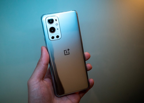 OnePlus thừa nhận bóp hiệu năng của 300 ứng dụng Android phổ biến trên OnePlus 9 và 9 Pro