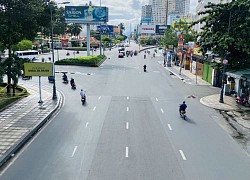 TP Hồ Chí Minh ngày đầu tiên thực hiện Chỉ thị 16: Đường phố vắng vẻ, siêu thị đầy ắp thực phẩm