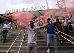 Biển người đổ về sân Wembley trước chung kết Euro 2020