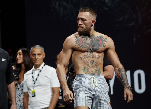 Chuyện gì đang xảy ra với Conor McGregor?