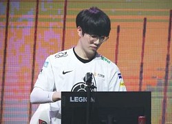 TheShy có màn tái xuất tệ hại, Invictus Gaming thua trắng Royal Never Give Up