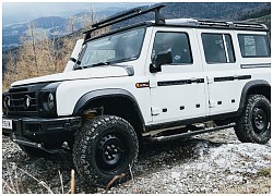 SUV huyền thoại INEOS Grenadier đe dọa Land Rover Defender