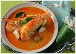 Cách làm bún Tom Yum Thái Lan thơm ngon