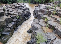 Khám phá 3 bãi đá cổ ở Gia Lai mang vẻ đẹp 'một chín một mười' như Ghềnh Đá Đĩa