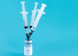 Liều vaccine COVID-19 thứ ba có cần thiết trong cuộc chiến chống biến thể Delta?