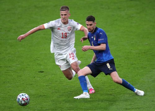 MU quan tâm Griezmann, Arsenal mua Dani Olmo