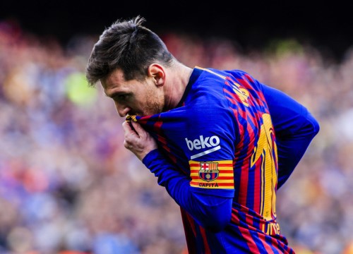 Barca và giá đắt mua lòng trung thành của Messi