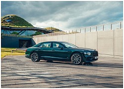 Bentley ra mắt Flying Spur Hybrid siêu tiết kiệm nhiên liệu