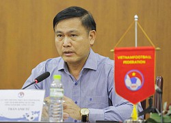 Chủ tịch VPF: 'Chưa chốt lùi V-League'