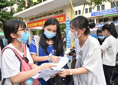 Điểm chuẩn trường ĐH Kinh tế Quốc dân 4 năm gần đây: Ngành nào có điểm chuẩn cao nhất?