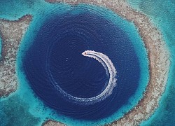 Khám phá kỳ quan dưới đại dương Great Blue Hole trên vùng biển Caribe