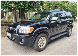 Toyota Sequoia Limited 17 năm tuổi hiếm gặp tại Việt Nam