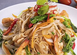 2 Cách làm phở xào trứng và tôm lạ miệng, thơm lừng khó cưỡng