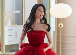 2 phong cách đối lập của Lưu Diệc Phi: Khi như nàng thơ, lúc chuẩn 'soái tỷ'