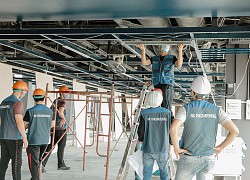 Bàn giao bệnh viện dã chiến thu dung số 5 tại The Garden Mall cho thành phố