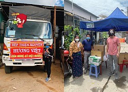 Bếp từ thiện của Việt Hương chuyển hàng tấn gạo, rau giữa đêm