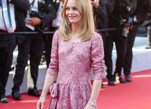Các sao mặc xấu ở Cannes 2021