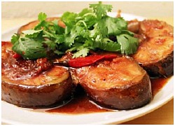 Cách chế biến món cá thu kho nước dừa thơm ngon như nhà hàng