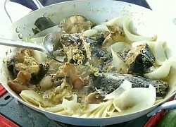 Cách làm cá trê xào lăn đậm đà, mới lạ cho bữa cơm gia đình