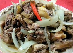 Cách làm gà xào hành tây đơn giản, thịt gà ngon ngọt ăn là ghiền