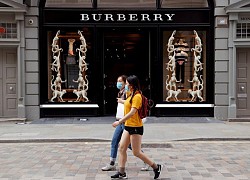 Doanh thu Burberry tăng vượt trội sau làn sóng tẩy chay