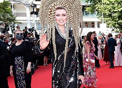 Elena Lenina - 'dị nhân' thảm đỏ Cannes
