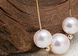 Trang sức ngọc trai bán giá ưu đãi