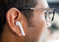 Apple giới thiệu AirPods mới cuối năm 2021 và iPhone SE vào năm 2022