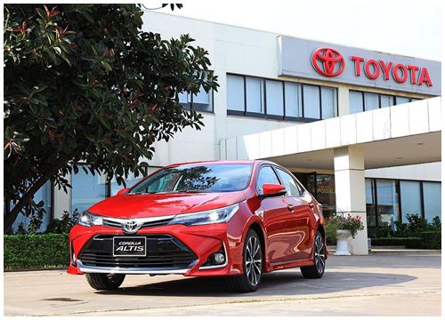 Bảng giá xe Toyota tháng 7: Toyota Corolla Altis tiếp tục được ưu đãi chỉ còn từ 693 triệu đồng.