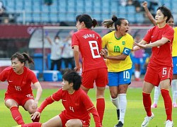 Brazil hạ Trung Quốc 5-0, Pele khen Marta hết lời