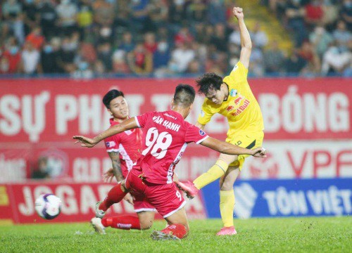 Cứu V.League được không?