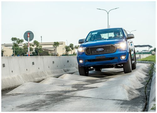 Ford Ranger đánh dấu 20 năm tại Việt Nam với doanh số 100.000 xe