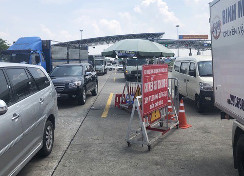 Hải Phòng dừng kinh doanh ăn uống trong nhà từ 0h ngày 25-7, kiểm soát người về từ Hà Nội