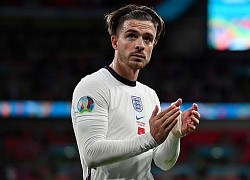 Aston Villa nâng lương Grealish lên 200.000 bảng/tuần nhằm phá Man City