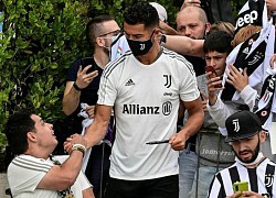 Cristiano Ronaldo gây xúc động khi trở lại hội quân với Juventus