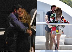 Jennifer Lopez và Ben Affleck bị bắt gặp hôn nhau đắm đuối trên du thuyền