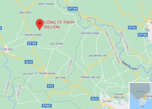 Nữ công nhân rơi từ tầng 5 ký túc xá