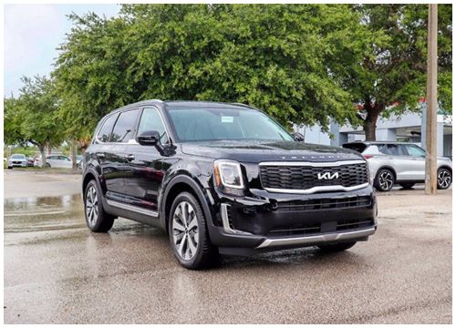 Xuất hiện tình trạng bán 'bia kèm lạc' trên KIA Telluride 2021