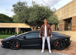 Bắt quả tang người nhận vơ chiếc Lamborghini của mình, cô gái có hành động siêu ngầu khiến CĐM ngượng thay cho anh chàng