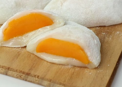 Cách làm bánh mochi nhân xoài dẻo ngọt, lạ miệng cực đơn giản