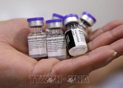 EU chấp nhận trả giá cao hơn cho vaccine của Pfizer và Moderna