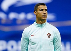 Hé lộ nguyên nhân Cristiano Ronaldo không thể đến PSG