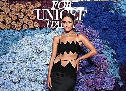 Hoa hậu Olivia Culpo diện váy cut-out trong đêm gala từ thiện