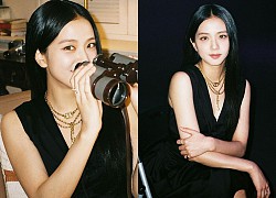 Jisoo (BLACKPINK) hiếm lắm mới diện váy xẻ khoe vòng 1 "mất máu", visual và khí chất "Hoa hậu Hàn Quốc" bỗng thay đổi hẳn