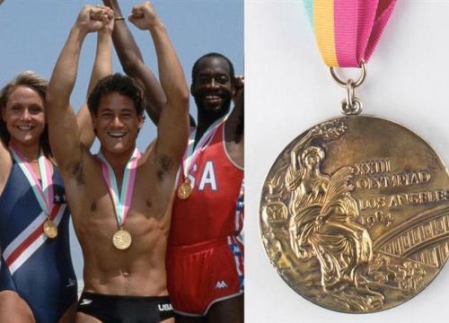 Những nhà vô địch Olympic túng quẫn, phải bán huy chương sống qua ngày