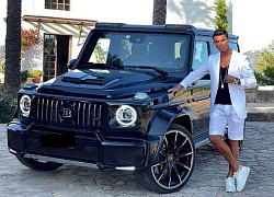 Ronaldo khoe xe được bạn gái tặng